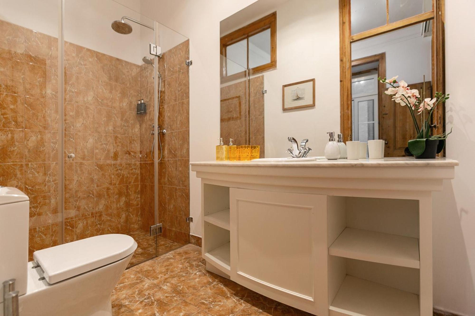 Rentals Real Apartment